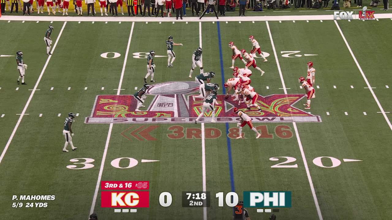 Highlight: Cooper DeJean takes the interception of Patrick Mahomes